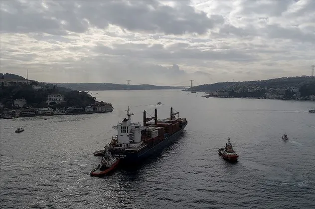 İstanbul ve Çanakkale Boğazları'ndan geçişe Montrö ayarı! 39 yıllık mağduriyet gideriliyor