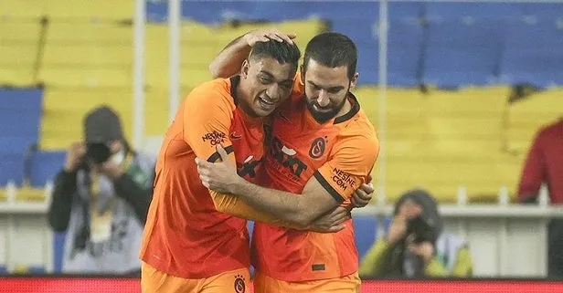 Galatasaray’ın Mısırlı yıldızı Mostafa Mohamed, Kadıköy’ü yıktı tarihe geçti!