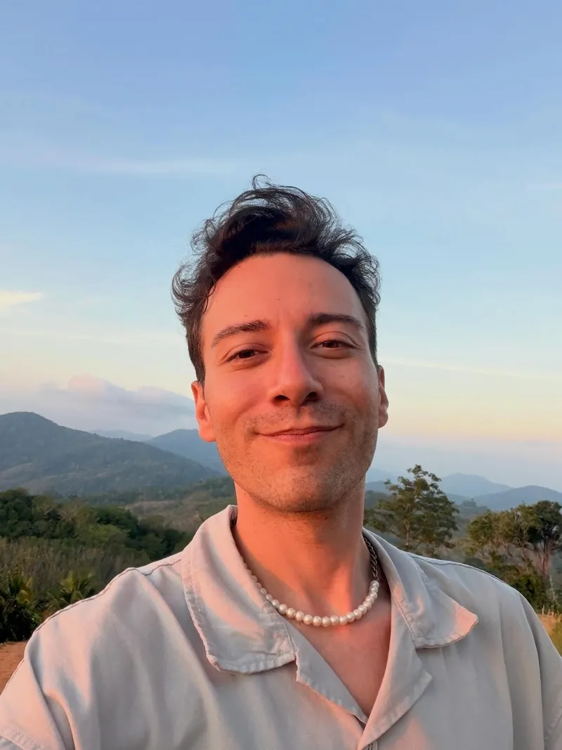 enes-batur-youtubea-kac-abone-kazandi-kazancini-acikladi-1773906789062.jpg 24 saatte 6 milyon TL mi kazandı? Enes Batur'dan kalem kalem açıklama... Tabloyu net şekilde ortaya koydu-5