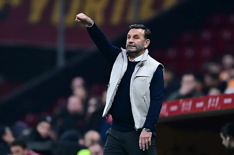 Galatasaray'da ayrılık zamanı! Ünlü teknik direktör o yıldızı istedi - 10