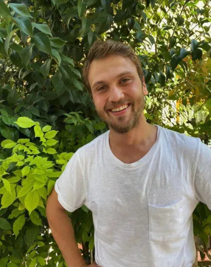 Çukur'un yıldızı Aras Bulut İynemli Arka Sokaklar'da! Çukur'un dediğim dedik Yamaç'ı Arka Sokaklar'da araba hırsızı-5