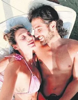 27 yıllık evliliği biten Arzum Onan'a “Boşanmak kesinlikle iyi geldi” yorumu sosyal medyayı ikiye böldü!-5