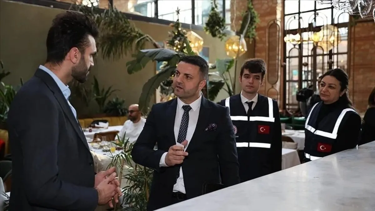 Ticaret Bakanlığı'ndan restoranlara servis ücreti denetlemesi