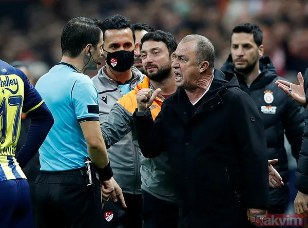 Galatasaray - Fenerbahçe derbisinde olay! Fatih Terim kırmızı Vitor Pereira sarı kart gördü - 2