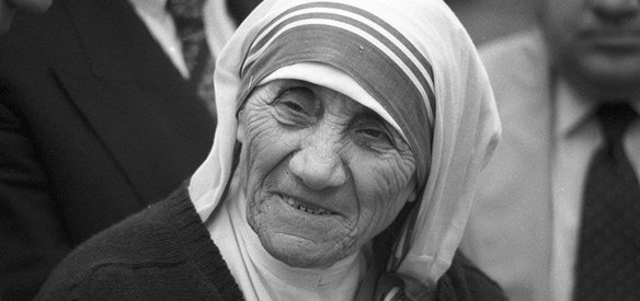 Rahibe Teresa'ya Nobel Barış Ödülü verildi.
