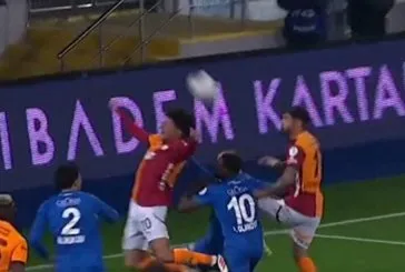 Sara penaltı bekledi! Karar doğru mu?