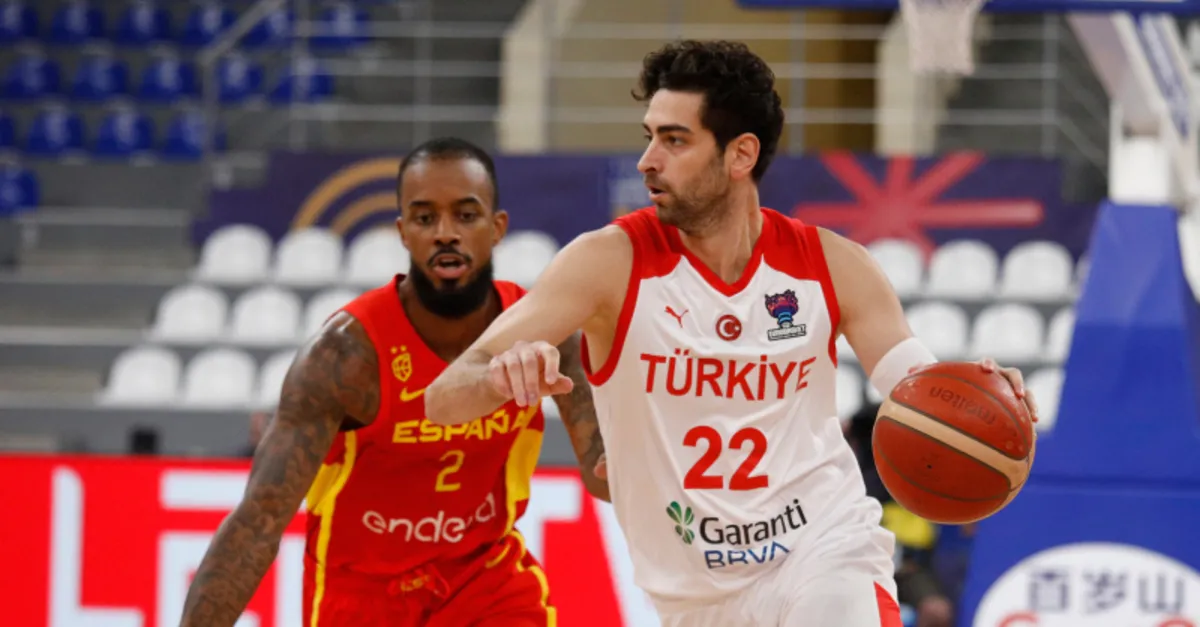 Türkiye 2022 Avrupa Şampiyonası’nda liderlik fırsatını tepti! Türkiye 69 - 72 İspanya