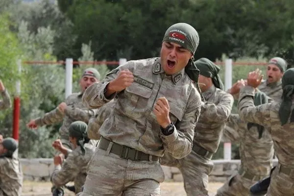 Komandolar böyle yetişiyor!-11