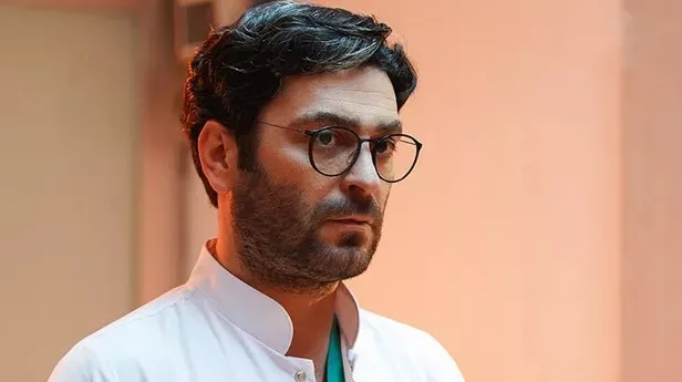 kasaba-doktoru-nerede-cekiliyor-ulucinar-hastanesi-gercekte-var-mi-nerede-kasaba-doktoru-dizisi-uyarlama-mi-1649427766546.jpeg Kasaba Doktoru nerede çekiliyor? Uluçınar Hastanesi gerçekte var mı, nerede? Kasaba Doktoru dizisi uyarlama mı?-4