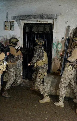 İstanbul’da DEAŞ operasyonu: 6 gözaltı