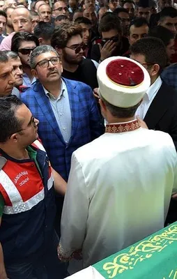 Teröristbaşına taziye tepkisi