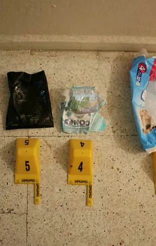 Mardin'de yakalanan PKK'lı teröristler bombaları bebek bezlerinin içine saklamışlar!