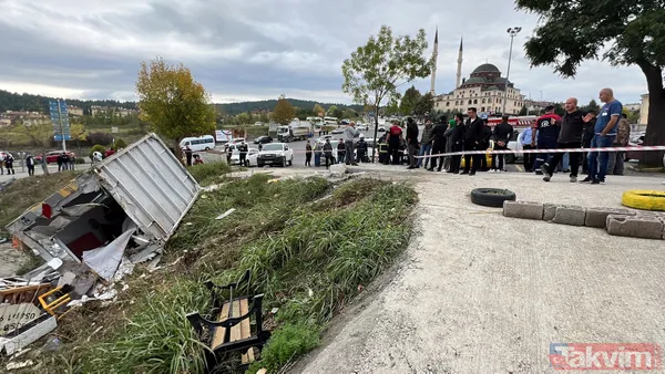 Faciaya ramak kala! Freni boşalan kamyon, taksi durağına daldı - 3