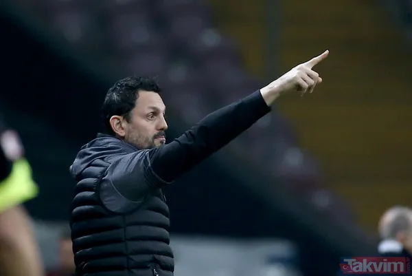 Tabii Bu Özelliklerin Bende Olduğunu Düşünüyorum. Aytemiz Alanyaspor İle Süren Bir Sözleşmem Var. Saygısızlık Yapmak İstemiyorum. Saygı Ve Disiplinin Olmadığı...