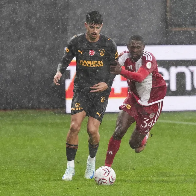Galatasaray 3-0’dan döndü