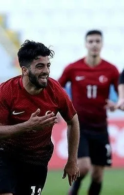 Umut Bozok Türkiye'de oynamak istediği takımı açıkladı