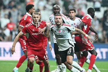 Spor yazarlarından flaş Beşiktaş ve hakem yorumu!