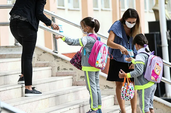 son-dakika-milli-egitim-bakani-biz-de-okullari-tamamen-acmak-istiyoruz-ama-salgin-izin-vermiyor-1605523457635.jpg SON DAKİKA: Milli Eğitim Bakanı: Biz de okulları tamamen açmak istiyoruz ama salgın izin vermiyor-5