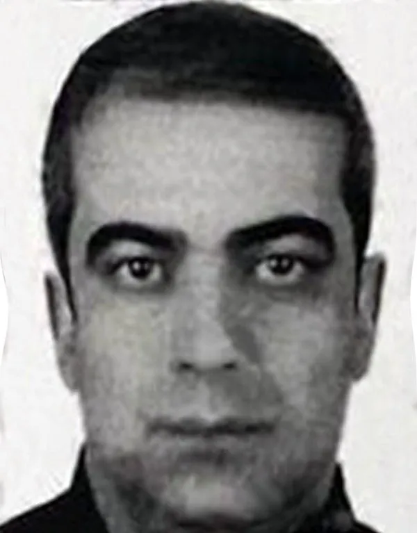 Hain FETÖ'cü Rus pasaportu ile Türkiye'ye girmeye çalıştı enselendi!-4