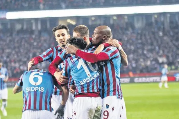 rize-baskani-tahir-kirandan-ali-koc-ile-ilgili-cok-sert-aciklamalar-1647301044353.jpeg Rize Başkanı Tahir Kıran'dan Ali Koç ile ilgili çok sert açıklamalar-7