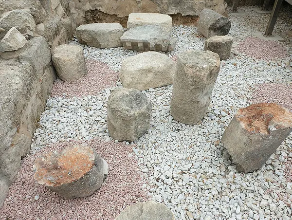 roma-doneminde-tapinakti-ala-camisi-96-yil-sonra-cemaatine-kavusuyor-1593688345282.jpg Roma döneminde tapınaktı... Ala Camisi 96 yıl sonra cemaatine kavuşuyor-3