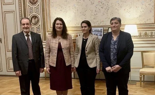 İsveç ateşle oynuyor! NATO'ya girmeye heveslenirken teröre ev sahipliği yapmaya devam ediyorlar-3