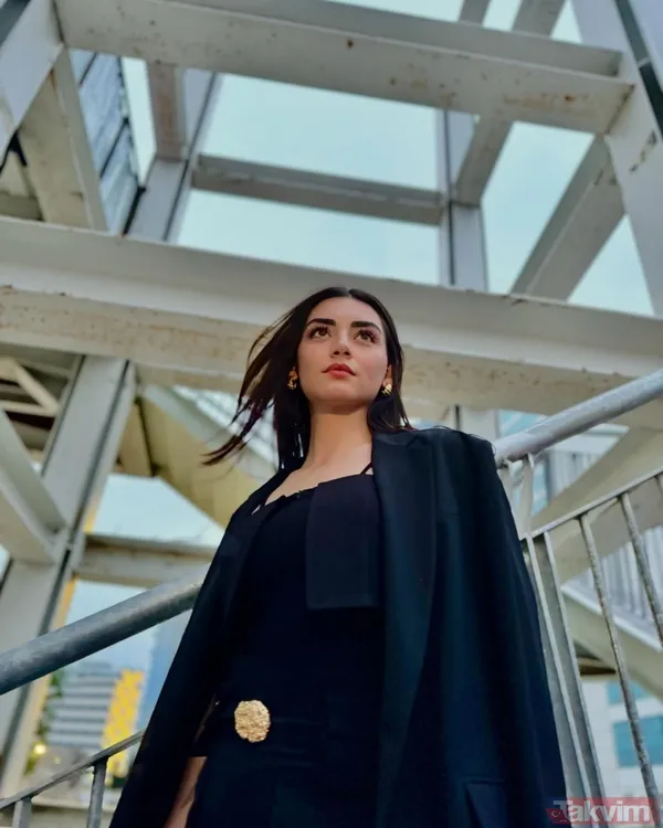 İşte Burak Özçivit’in biricik partnerinin memleketi! Kuruluş Osman'ın Bala Hatun'u Özge Törer bakın aslen nereli çıktı! - 8