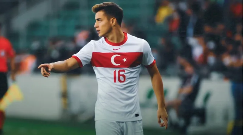 trabzonsporda-pes-pese-ayriliklar-devami-da-gelecek-1724251688176.jpg Batuhan Kör