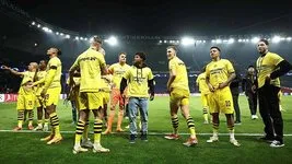 Dortmund final biletini kaptı