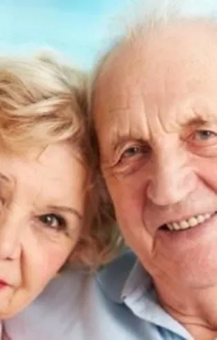 Büyük göbek andropoz demek