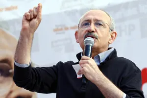 halkin-disladigi-kemal-kilicdaroglu-ve-halka-kufreden-parali-asker-ismail-saymaz-mercek-altinda-1630308179015.jpg