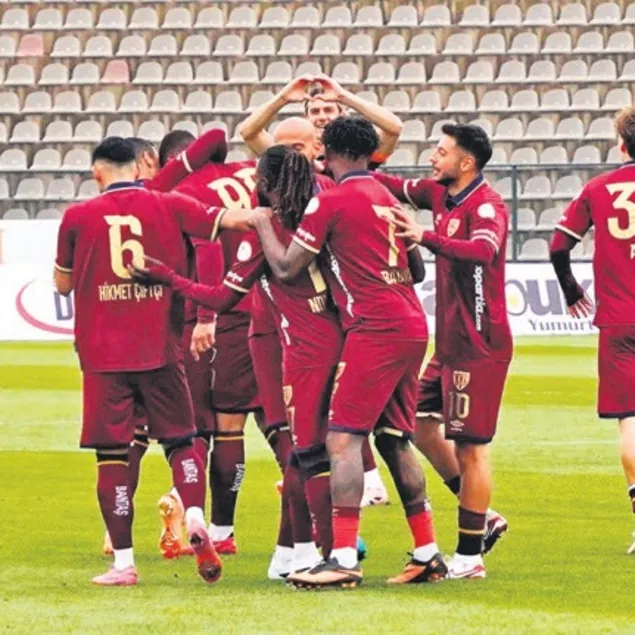 Galibiyetle ayrıldı