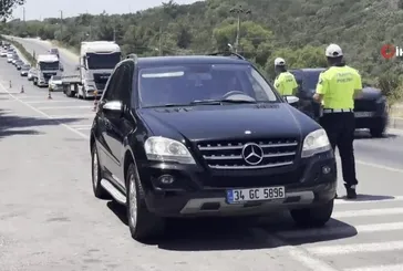 Bodrum'da metrelerce kuyruk!