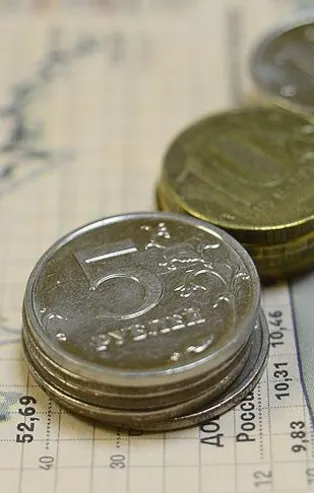 Rus rublesi yeniden değer kaybediyor