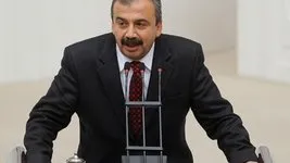 Başkan Erdoğan ve Önder’in ayaküstü sohbetinin perde arkası neydi? Bekir Bozdağ ilk kez A Haber’de açıkladı!