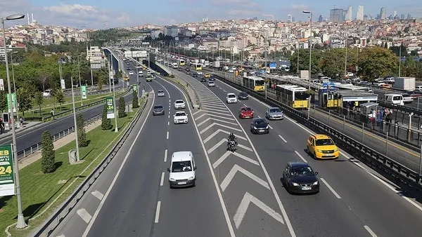 1649837439533.jpg İkinci el araçta dikkat çeken hareket! Satışlar yükseldi! Otomobil satışlarında istatistikler belli oldu-7