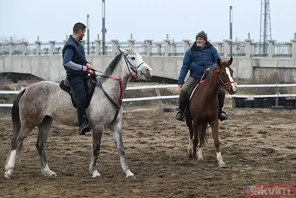 At sırtında anlamlı yolculuk... İspanya'dan hac için yola çıkan 3'lü Edirne'de: Duygularımızı tarif etmek imkansız - 4