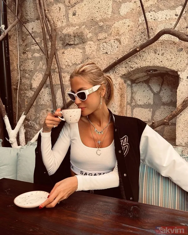 2 çocuk annesi Çağla Şıkel’in ilk göz ağrısına bakın! Yakışıklı Kuzey koca delikanlı oldu! Emre Altuğ ile 7 yıl evli kalmıştı... - 5