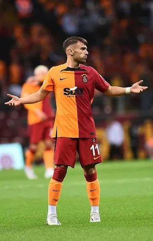 Galatasaray'da Yunus Akgün'e yeni sözleşme! Kriz yok imza var