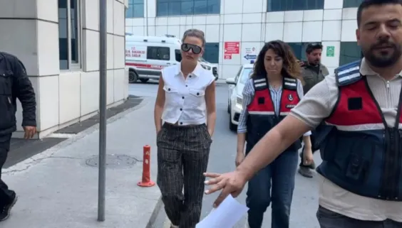 Serenay Sarıkaya hastaneye getirildi