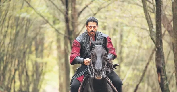 Diriliş Ertuğrul’un 'Ertuğrul Gazi'si Engin Altan Düzyatan'dan 'Kuruluş Osman'a övgü