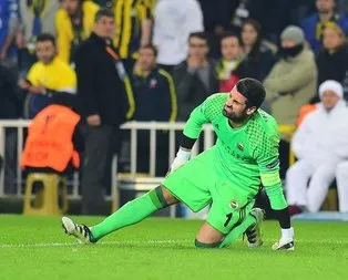 Fenerbahçe’de Volkan Demirel sevinci