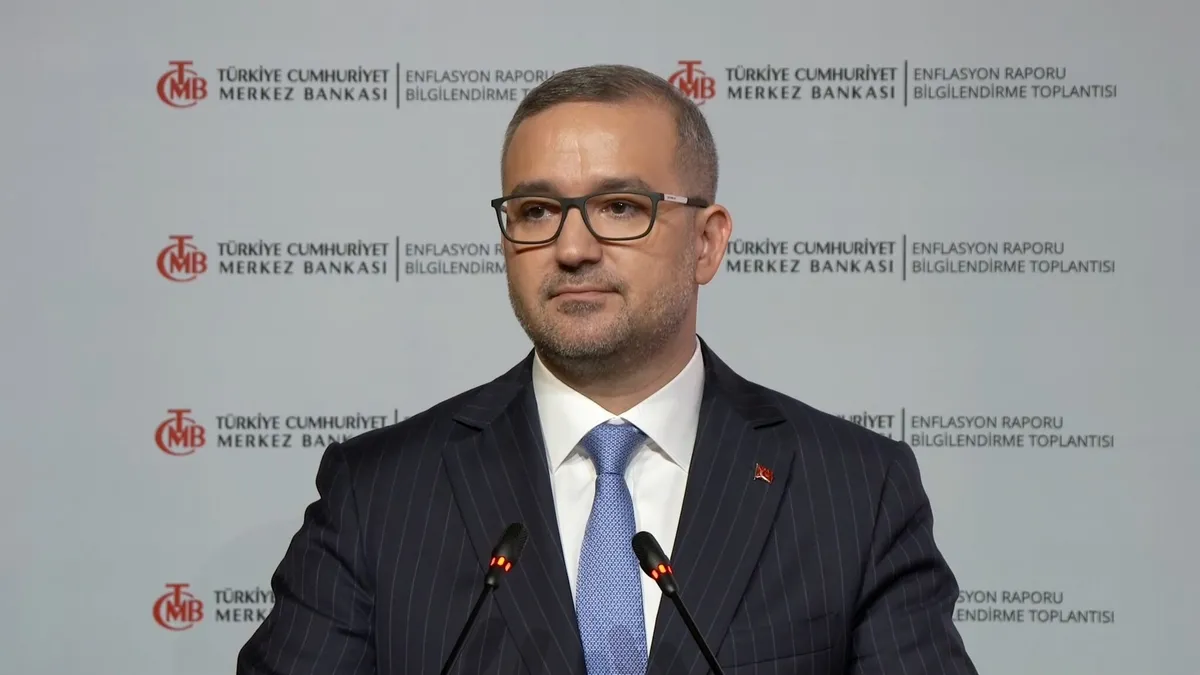 merkez-bankasi-yil-sonu-enflasyon-tahminini-revize-etti-2028e-kadar-kademeli-dusus-petrol-oynak-piyasalar-dalg-1786608922345.jpeg Merkez Bankası yıl sonu enflasyon tahminini revize etti! 2028'e kadar kademeli düşüş: Petrol oynak piyasalar dalgalı-2