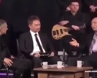 Son dakika: Elazığda 6,8 şiddetindeki depreme canlı yayında yakalandılar! İşte saniye saniye deprem anı