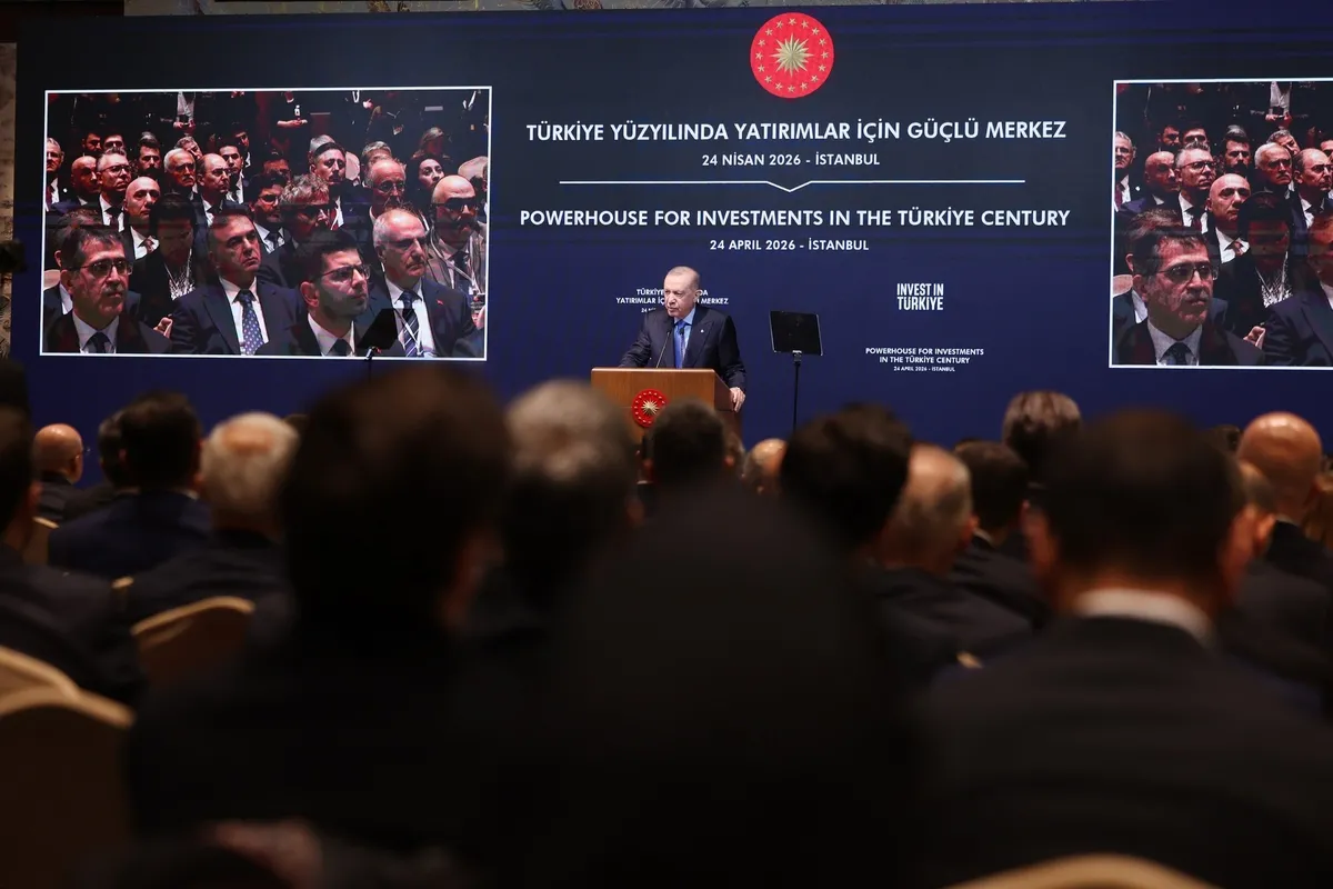 baskan-erdogandan-cifte-hamle-yatirimciya-tesvik-ihracatciya-indirim-1777042639151.jpeg Başkan Erdoğan’dan çifte hamle: Yatırımcıya teşvik, ihracatçıya indirim-2