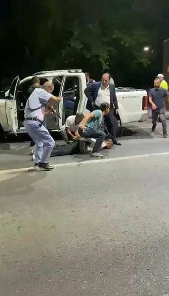 ayhan-bora-kaplanin-ekibine-yonelik-operasyon-devam-ediyor-mide-bulandiran-goruntuler-ortaya-cikti-1694276632138.jpeg Suç örgütü lideri Ayhan Bora Kaplan'ın ekibine yönelik operasyon devam ediyor! Mide bulandıran görüntüler ortaya çıktı-5