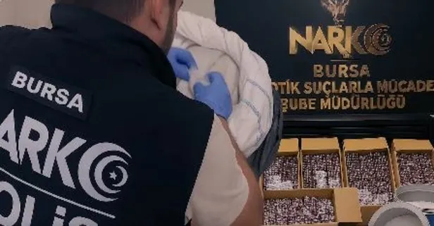 Bursa'da düzenlenen operasyonda 300 bin uyuşturucu hap ele geçirildi!