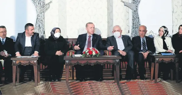 Başkan Recep Tayyip Erdoğan Tokat’ta çiftçilerle bir araya geldi