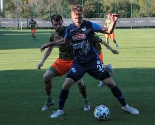 Başakşehir hazırlık maçında Çaykur Rizespor’a kaybetti