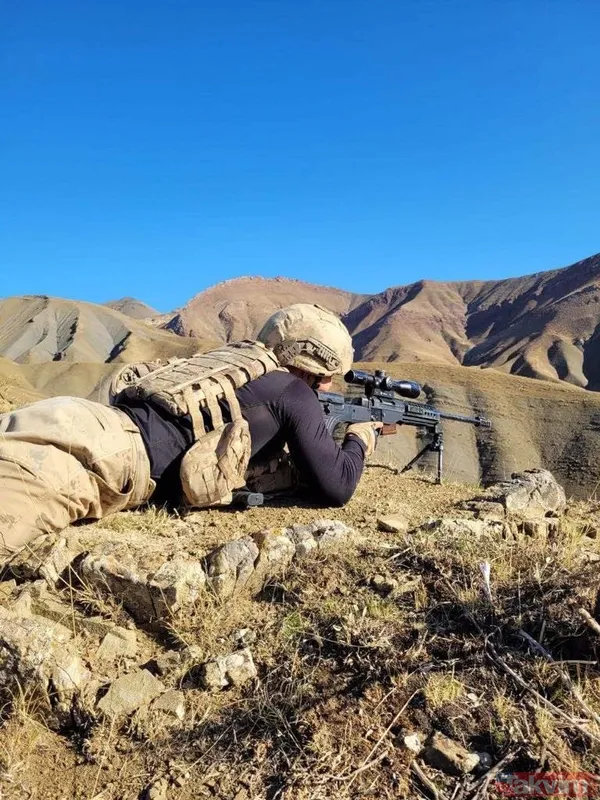 SON DAKİKA: Eren Abluka Sonbahar Kış-10 Şehit Uzman Jandarma Çavuş Mustafa Bozkurt operasyonu başladı! 460 personel katılıyor - 8